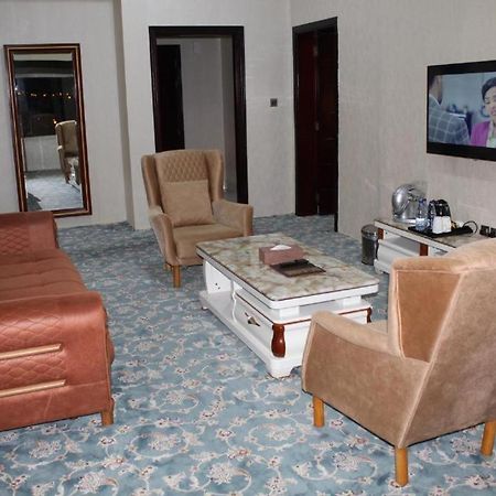 אל בוראיימי Al Salam Grand Hotel מראה חיצוני תמונה